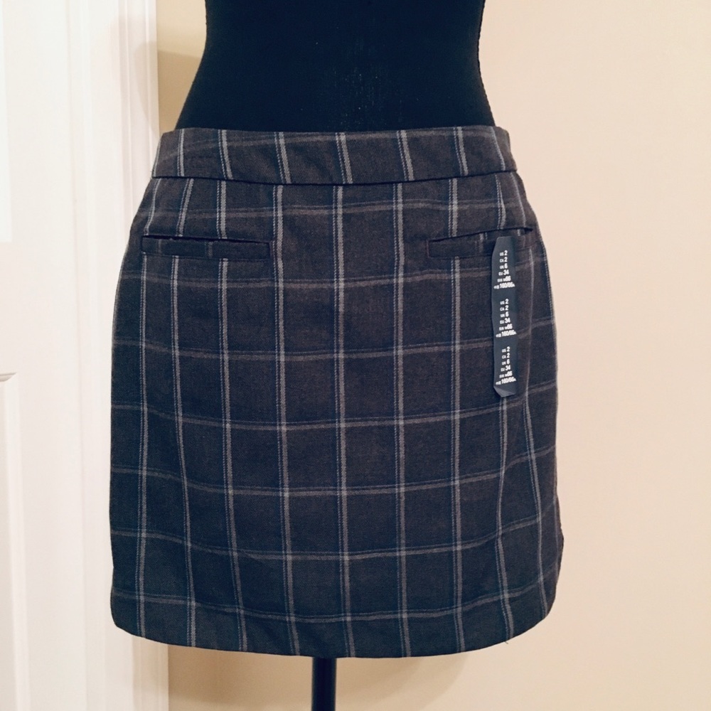GAP plaid skirt. Size 2